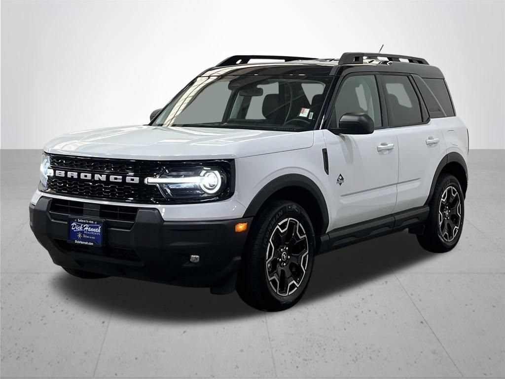 Certified 2025 Ford Bronco Sport Outer Banks AWD/4WD image 2