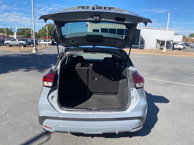 Used 2023 Nissan Kicks SV FWD image 9