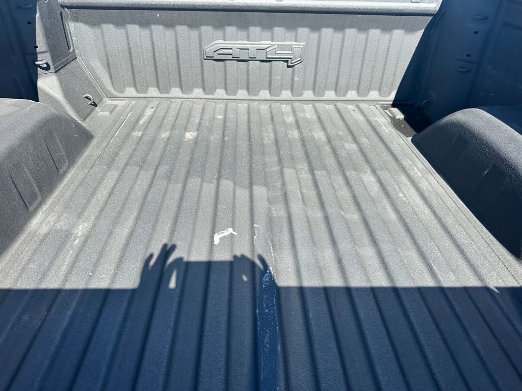 Used 2024 GMC Sierra 1500 AT4 w/ AT4 Premium Package image 23