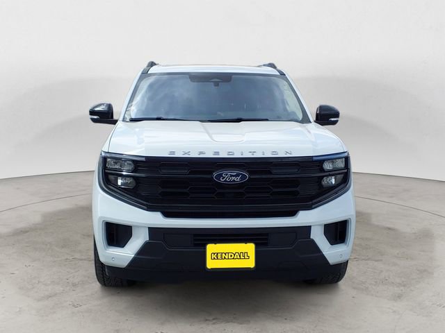 Certified 2025 Ford Expedition Active AWD/4WD image 8