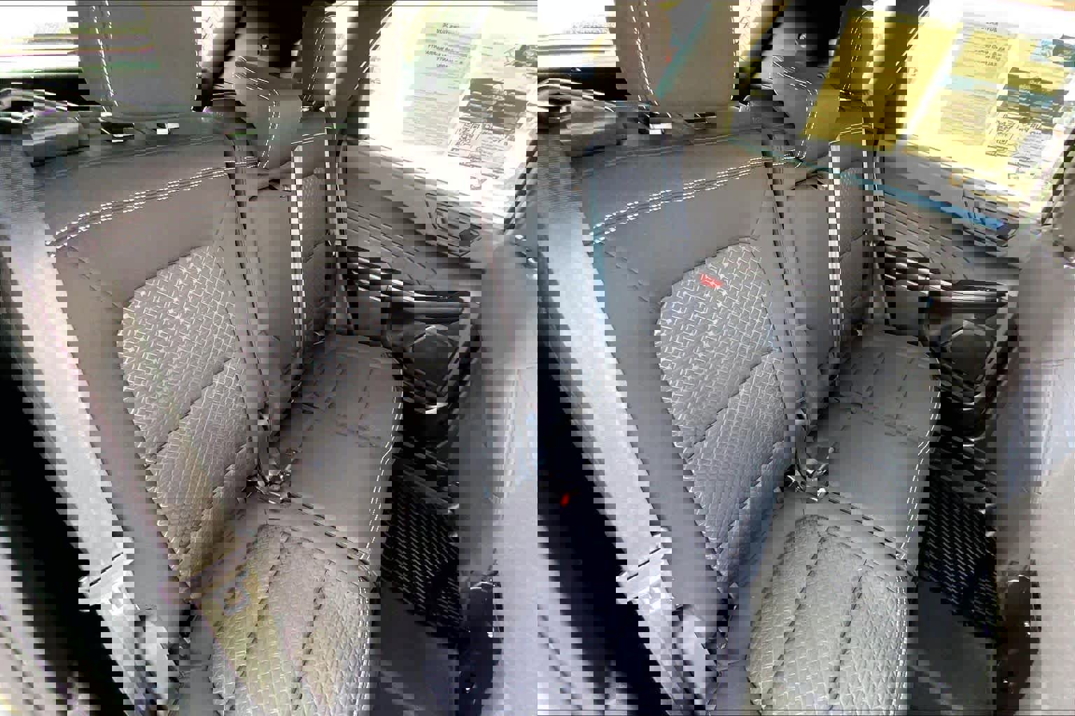 Certified 2024 Ford Escape Active image 17