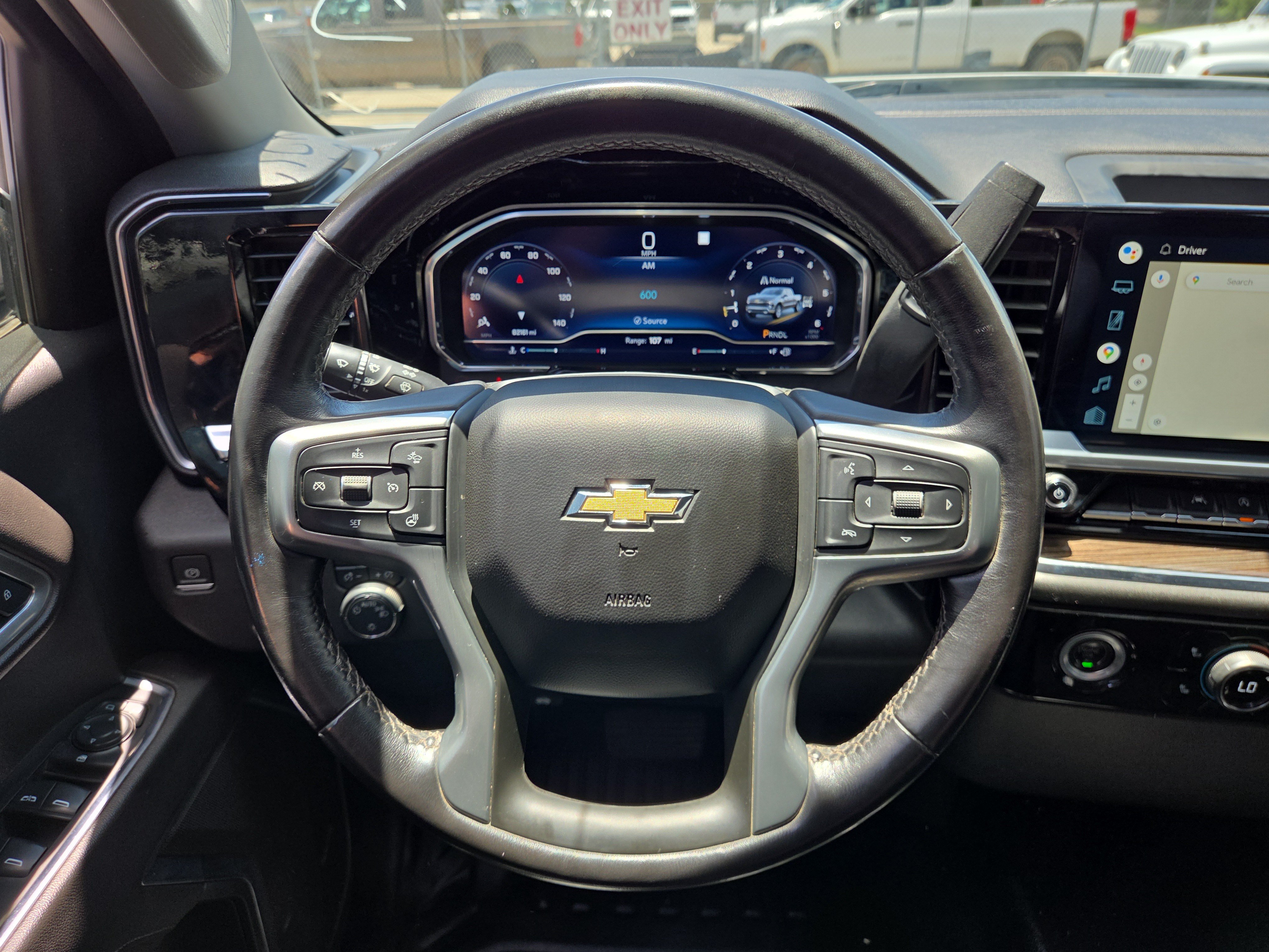 Used 2022 Chevrolet Silverado 1500 LT w/ Z71 Off-Road Package AWD/4WD image 18