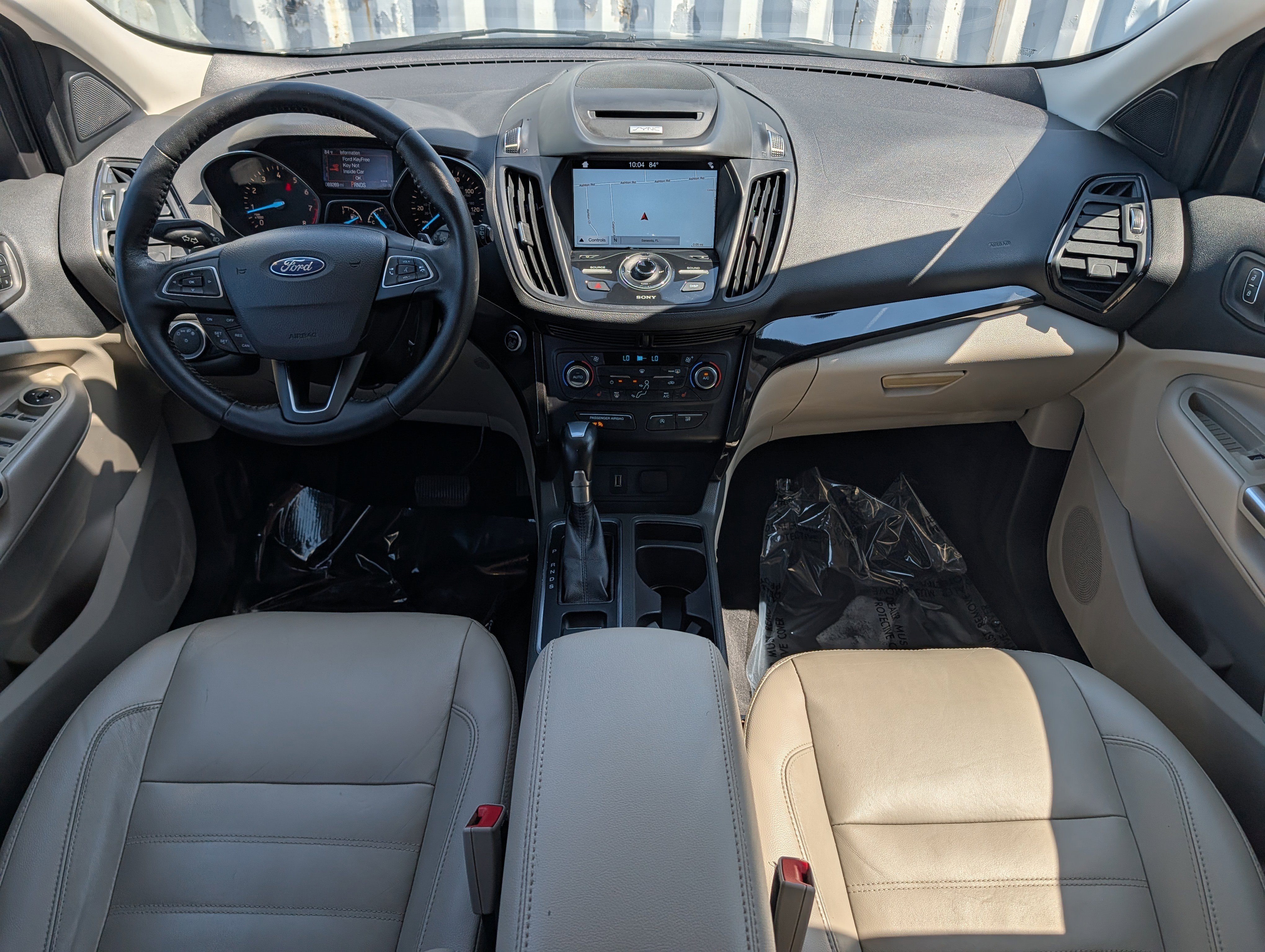Certified 2017 Ford Escape Titanium FWD image 16