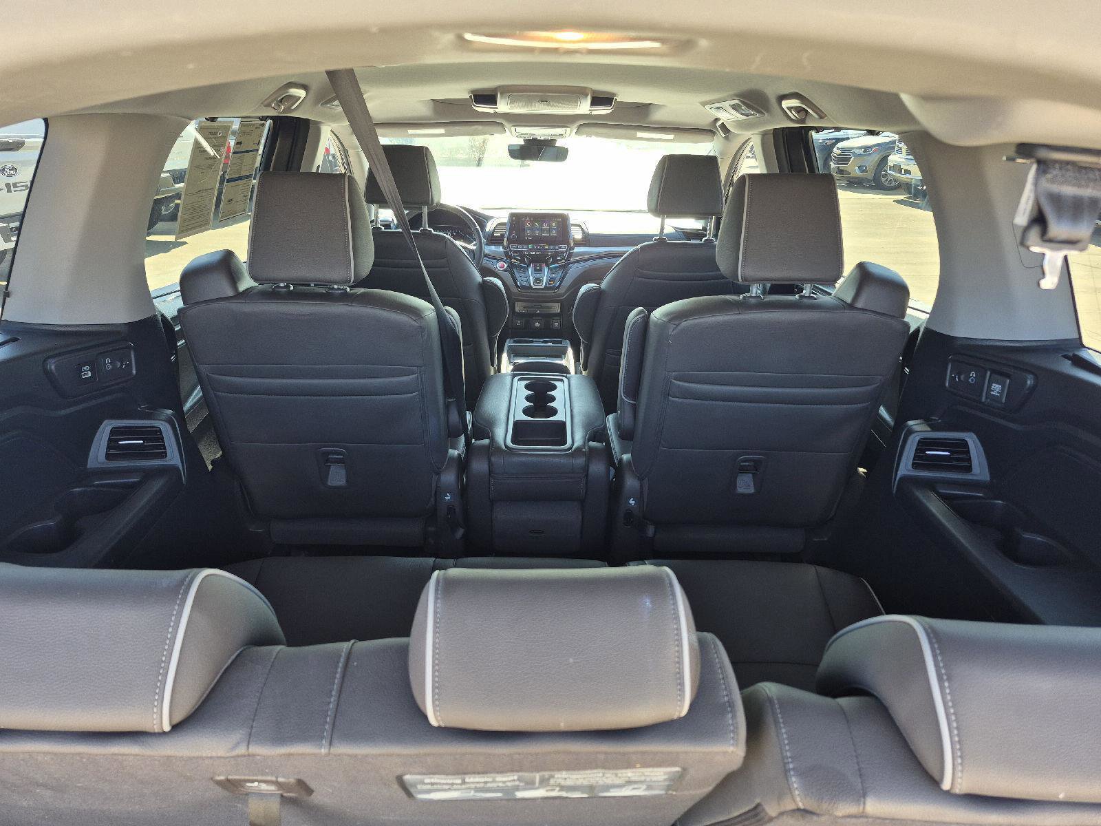 Used 2023 Honda Odyssey Elite image 10