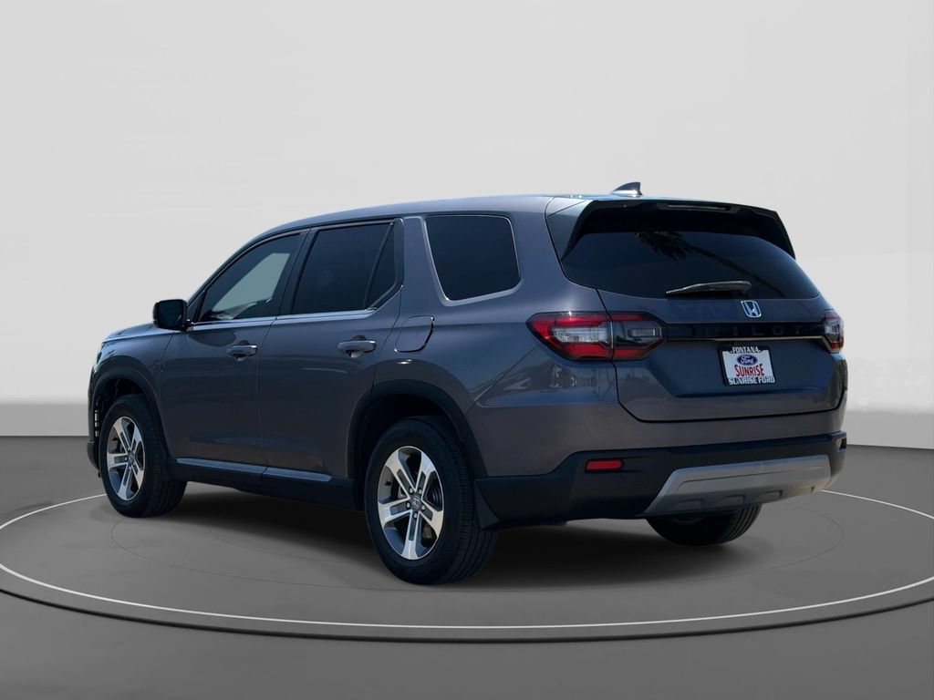 Used 2025 Honda Pilot EX-L image 7