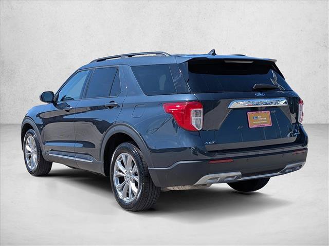Certified 2022 Ford Explorer XLT w/ Equipment Group 202A AWD/4WD image 8