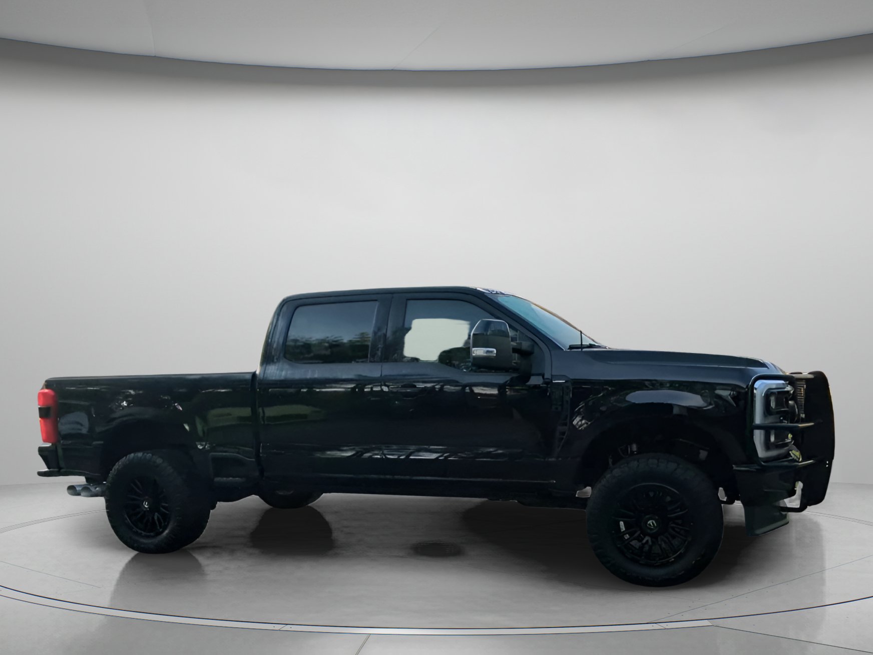 Certified 2025 Ford F250 Lariat w/ Black Appearance Package AWD/4WD image 35