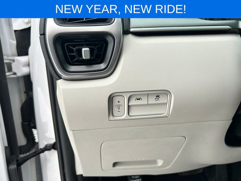 Used 2021 Kia Sorento S w/ Panoramic Sunroof Package image 13