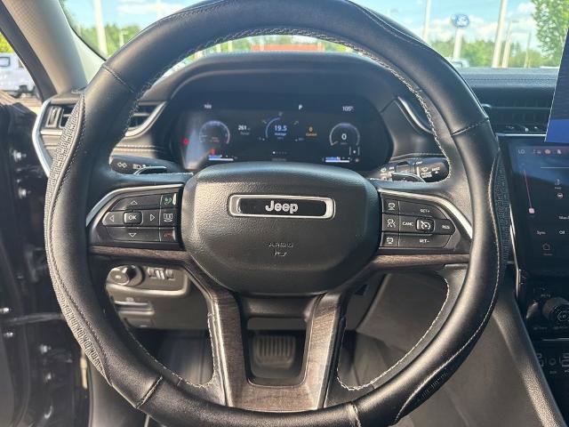 Used 2021 Jeep Grand Cherokee L Limited AWD/4WD image 13