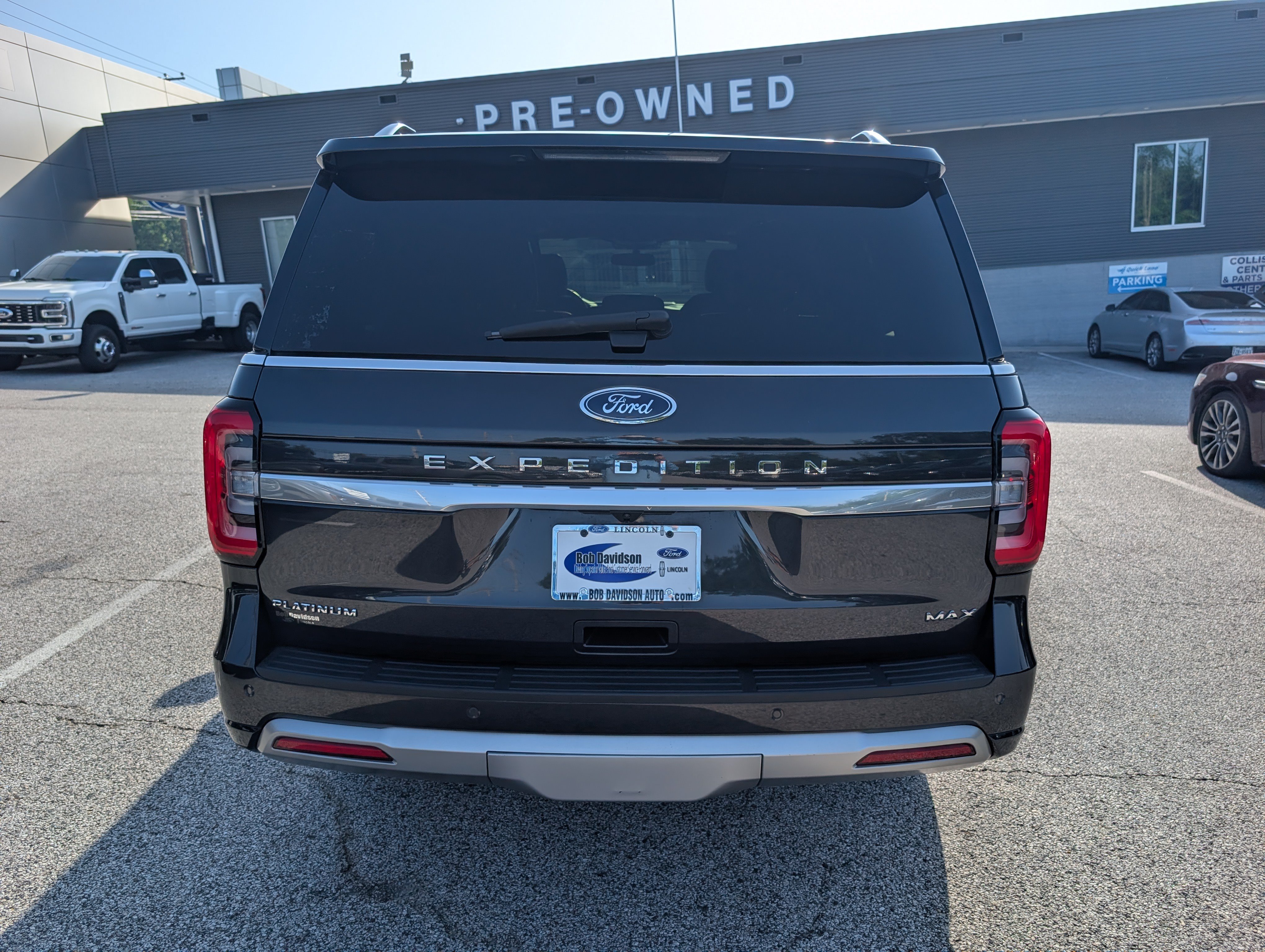Certified 2022 Ford Expedition Max Platinum AWD/4WD image 6