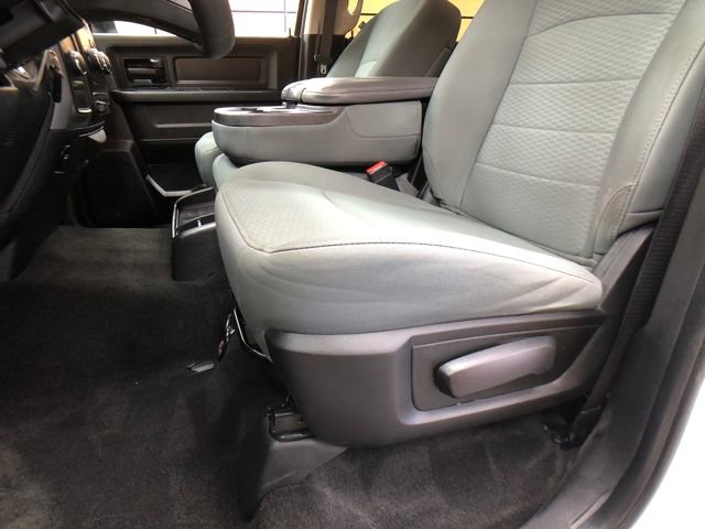 Used 2018 RAM 2500 Tradesman w/ Chrome Appearance Group image 11