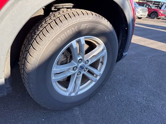 Certified 2022 Ford Explorer XLT w/ Class IV Trailer Tow Package image 10