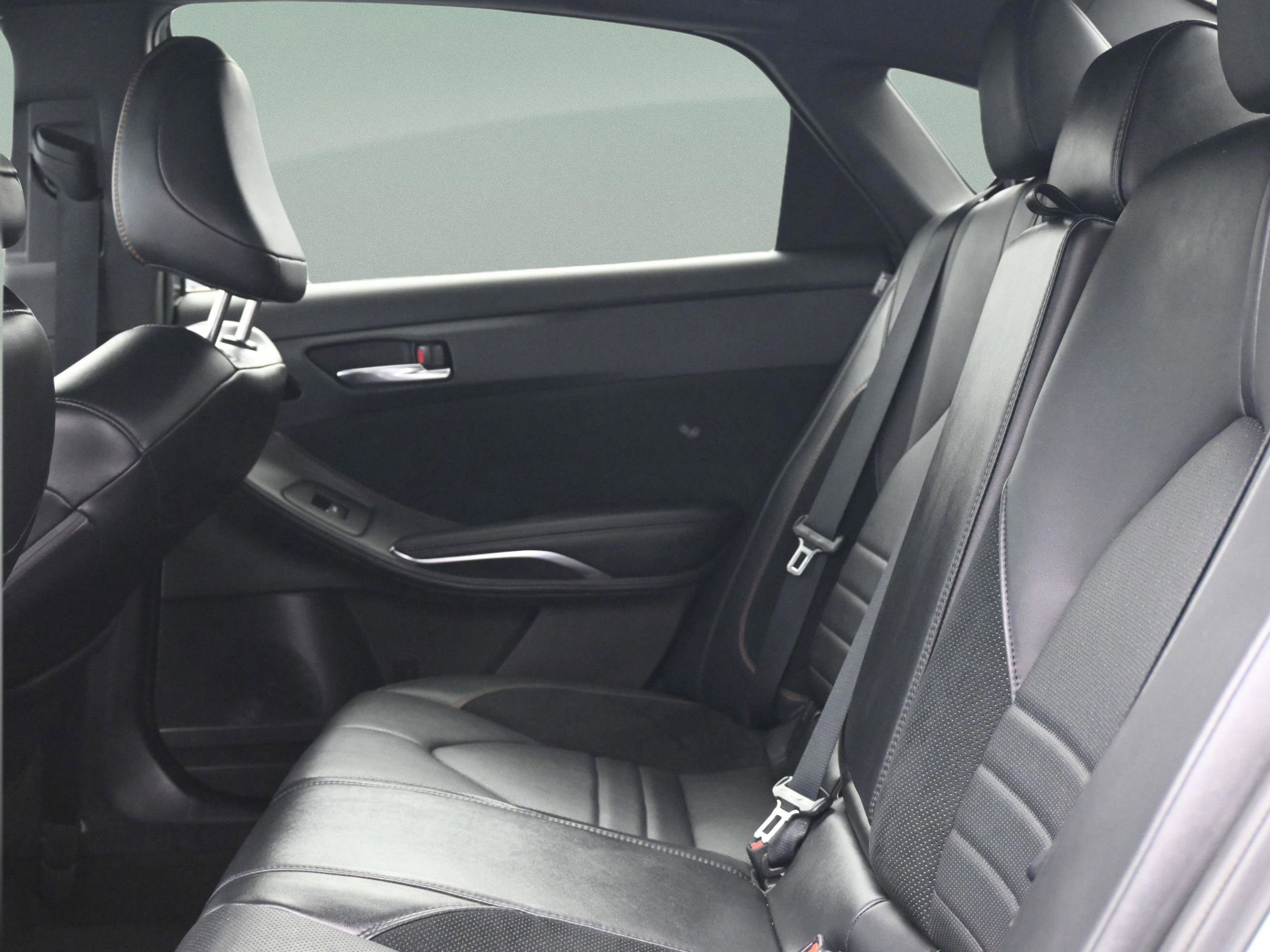 Used 2022 Toyota Avalon Touring image 40