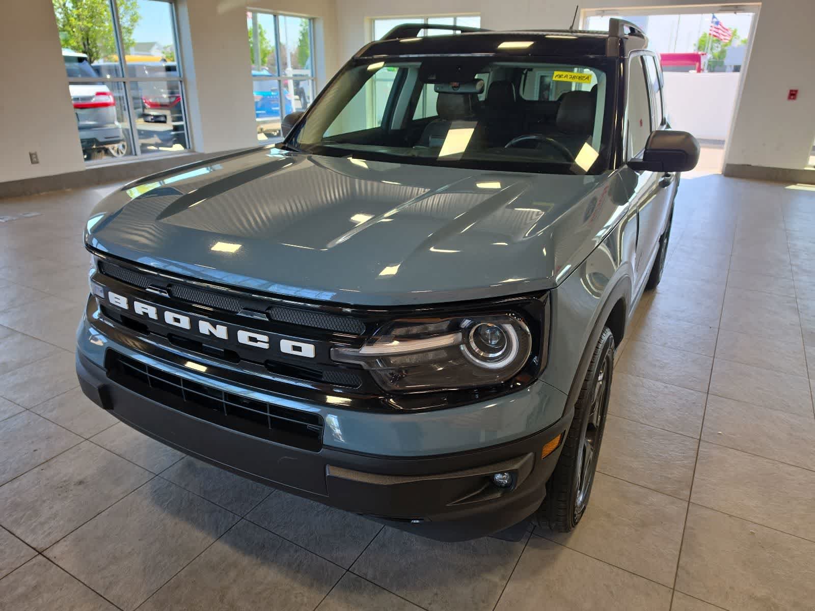 Certified 2021 Ford Bronco Sport Outer Banks w/ Outer Banks Package AWD/4WD video 2
