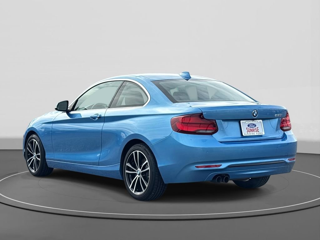Used 2020 BMW 230i Coupe w/ Premium Package image 2