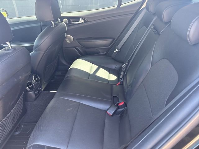 Used 2018 Kia Stinger Premium AWD/4WD image 37