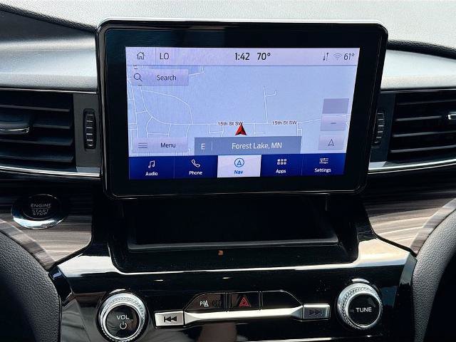 Certified 2024 Ford Explorer Limited AWD/4WD image 11