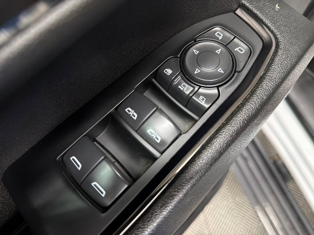 Used 2024 GMC Sierra 2500 AT4 w/ AT4 Premium Plus Package image 18