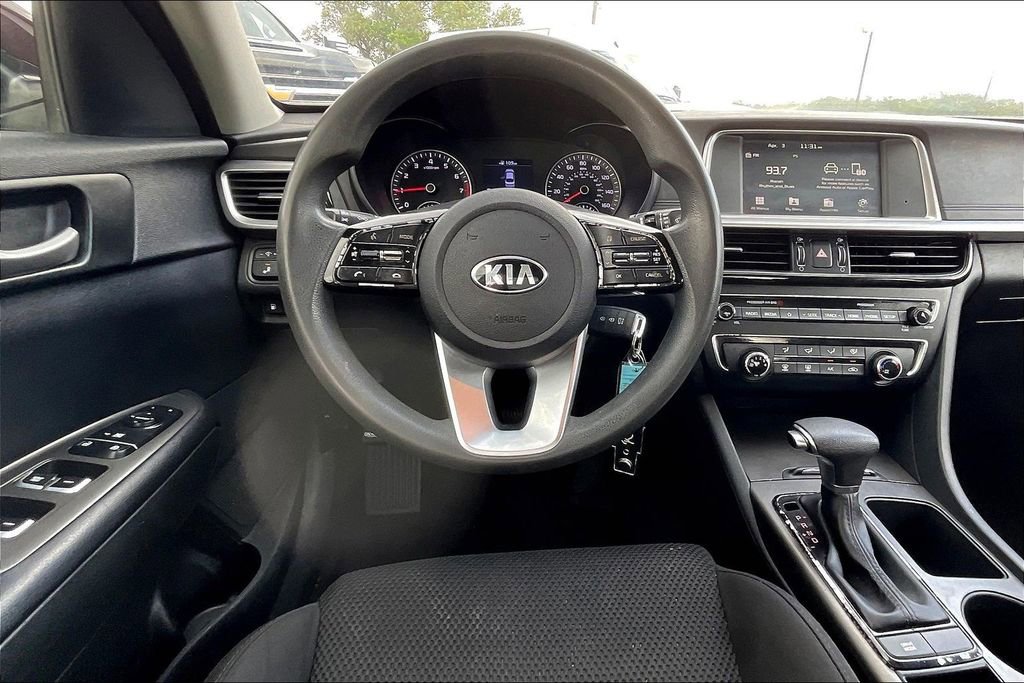 Used 2020 Kia Optima LX FWD image 8