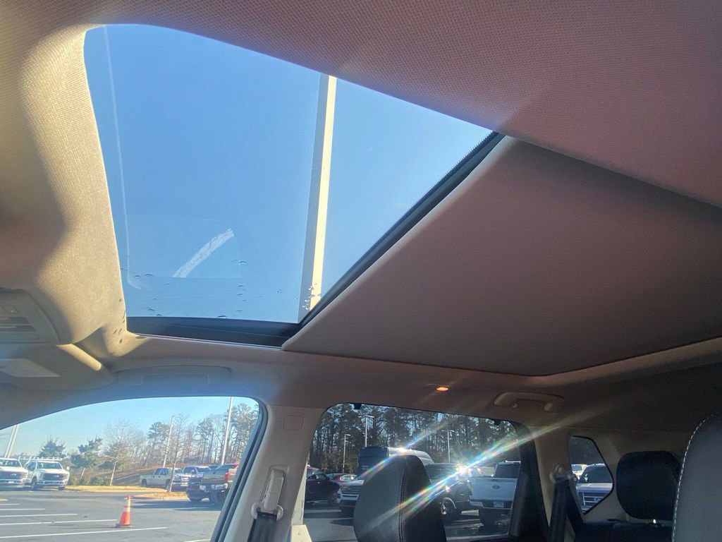 Used 2021 Nissan Rogue Platinum image 25