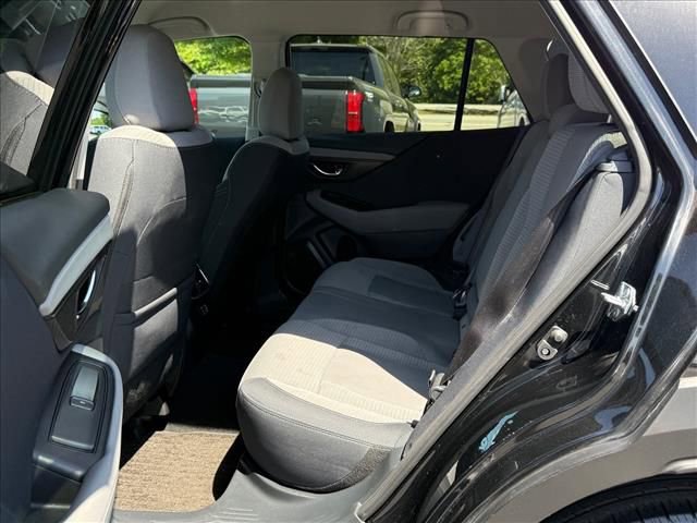 Used 2023 Subaru Outback Premium AWD/4WD image 12