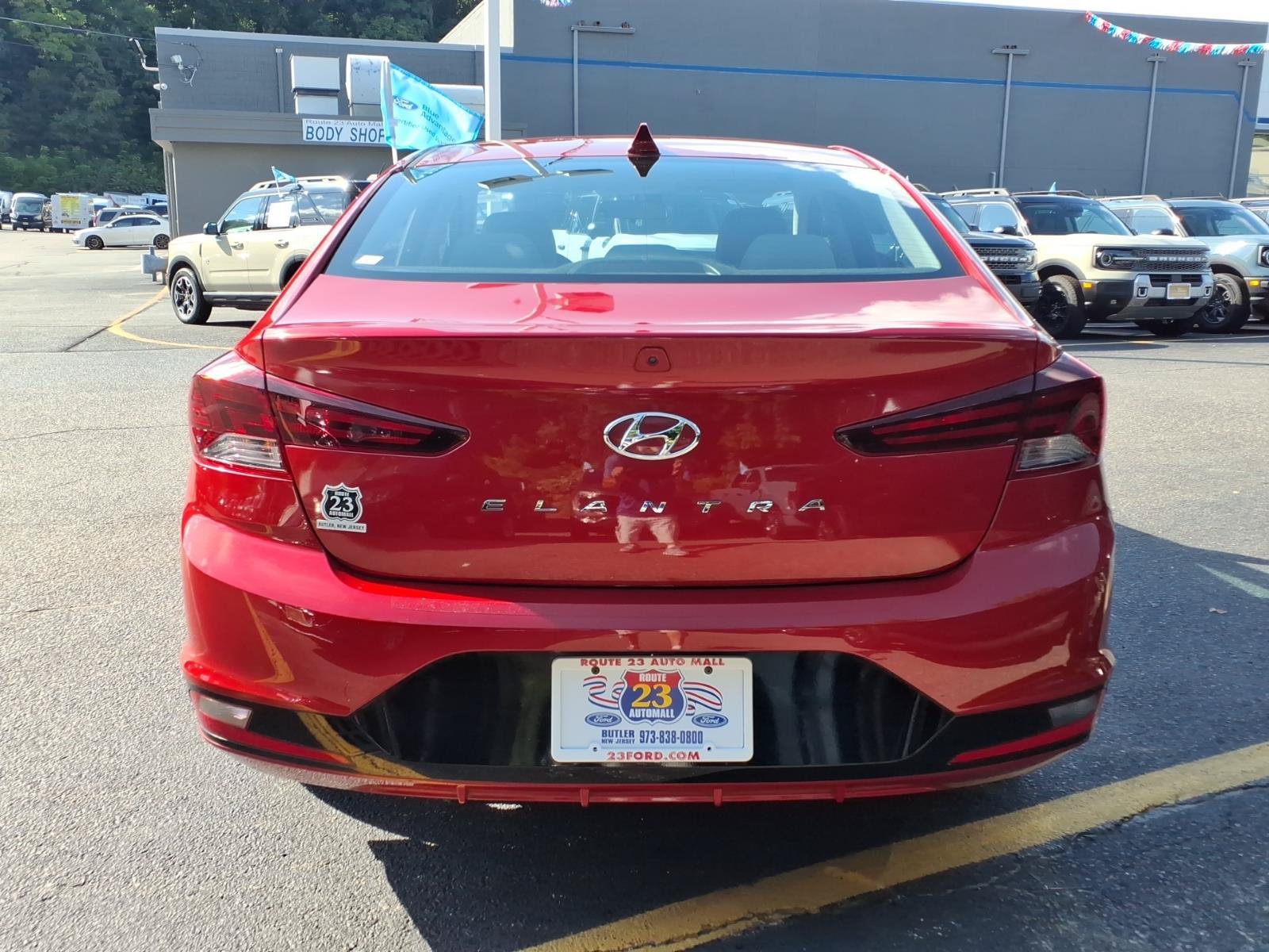 Used 2020 Hyundai Elantra SEL FWD image 7
