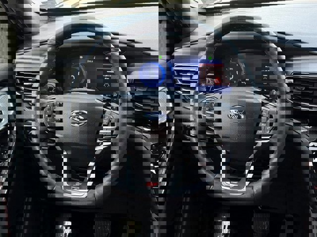 Certified 2024 Ford Explorer ST w/ Equipment Group 401A image 18