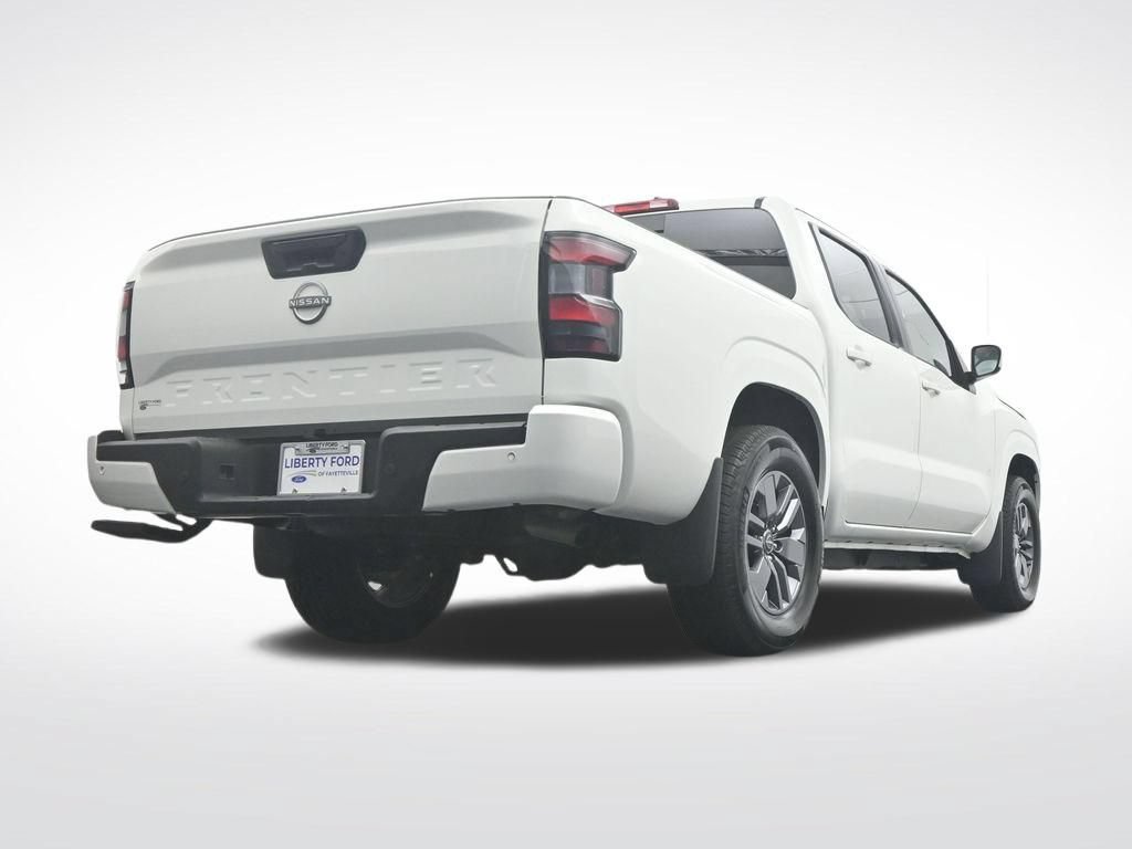 Used 2025 Nissan Frontier SV RWD image 49