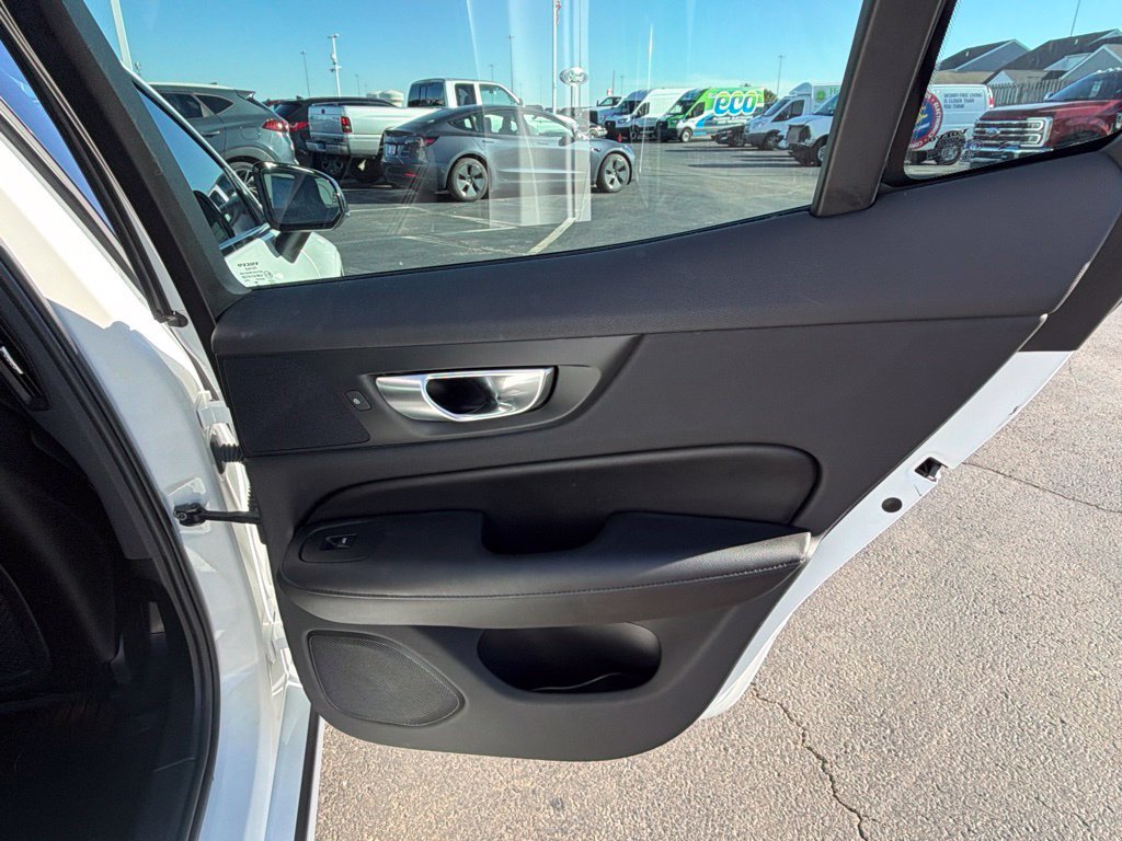 Used 2024 Volvo S60 B5 Plus AWD/4WD image 50