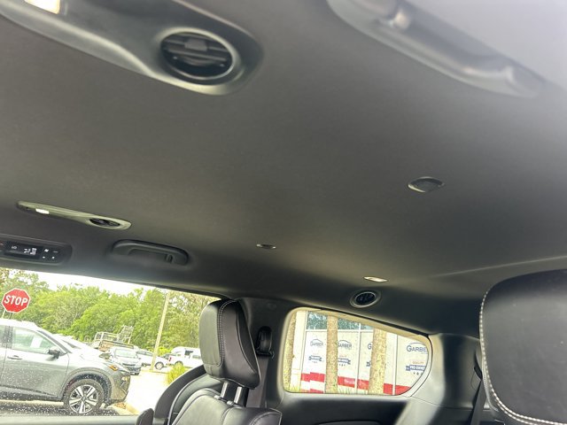 Used 2024 Chrysler Pacifica Limited FWD image 31