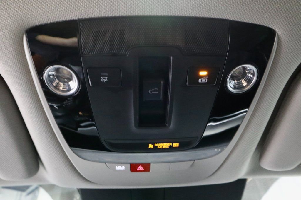 Used 2025 Kia Sorento SX image 27