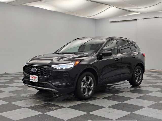 Certified 2025 Ford Escape ST-Line AWD/4WD image 6