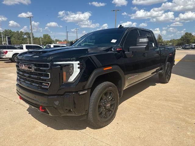 Used 2025 GMC Sierra 2500 AT4 AWD/4WD image 3
