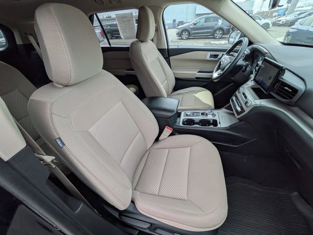 Certified 2023 Ford Explorer XLT w/ Class IV Trailer Tow Package image 21