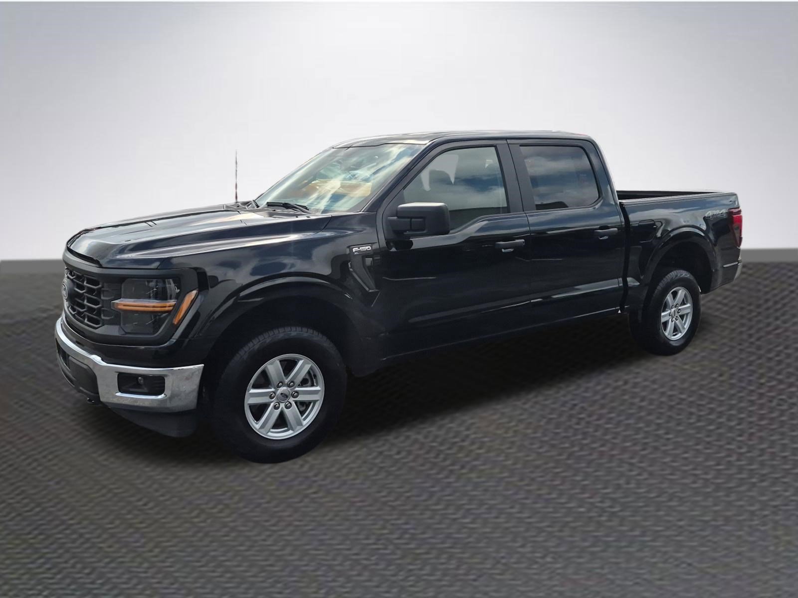 Certified 2025 Ford F150 XL w/ Equipment Group 103A High image 2