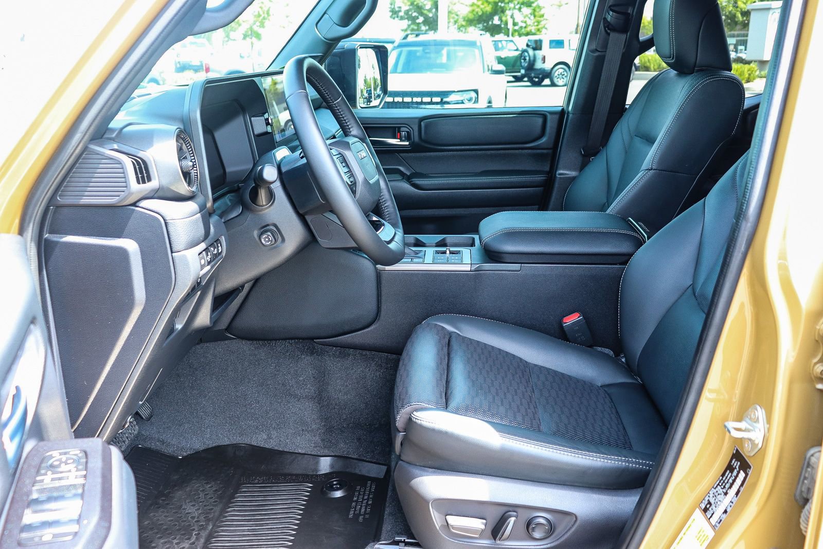 Used 2025 Toyota Land Cruiser w/ Premium Package AWD/4WD image 18
