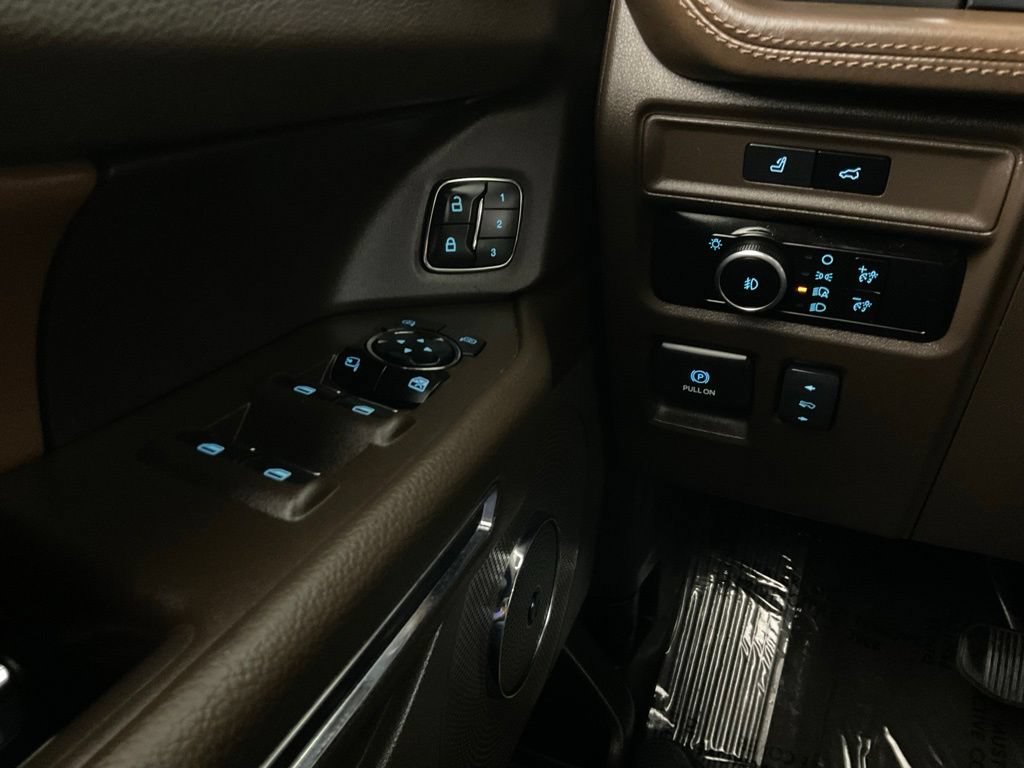 Certified 2023 Ford Expedition King Ranch AWD/4WD image 19