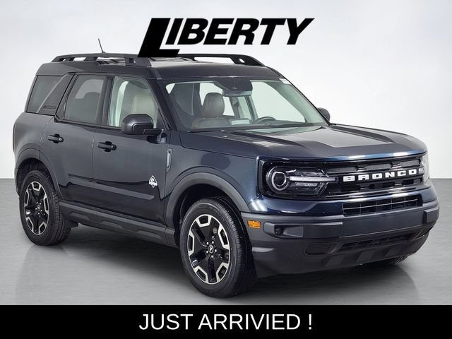 Certified 2022 Ford Bronco Sport Outer Banks AWD/4WD image 1