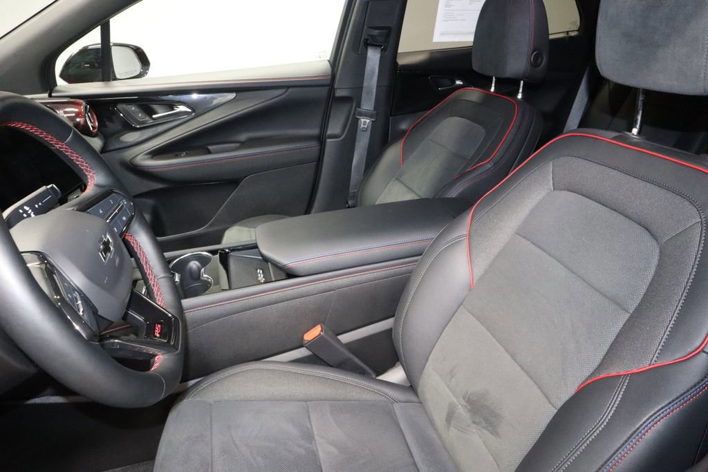 Used 2024 Chevrolet Blazer EV RS AWD/4WD image 24