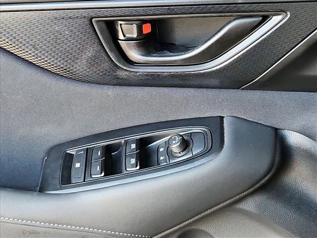 Used 2025 Subaru Outback AWD/4WD image 16