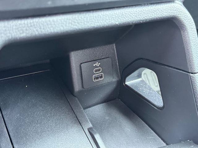Certified 2025 Ford Ranger XL RWD image 22