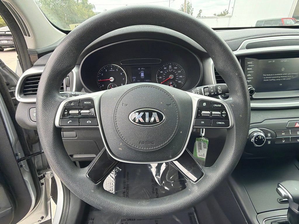 Used 2020 Kia Sorento LX FWD image 24