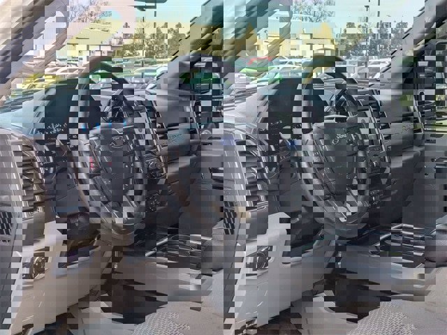 Certified 2021 Ford F350 XLT image 14