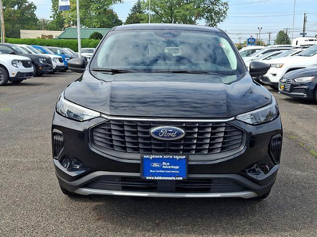 Certified 2025 Ford Escape Active AWD/4WD image 2