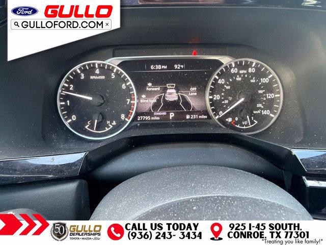 Used 2022 Nissan Pathfinder SV w/ SV Premium Package FWD image 5