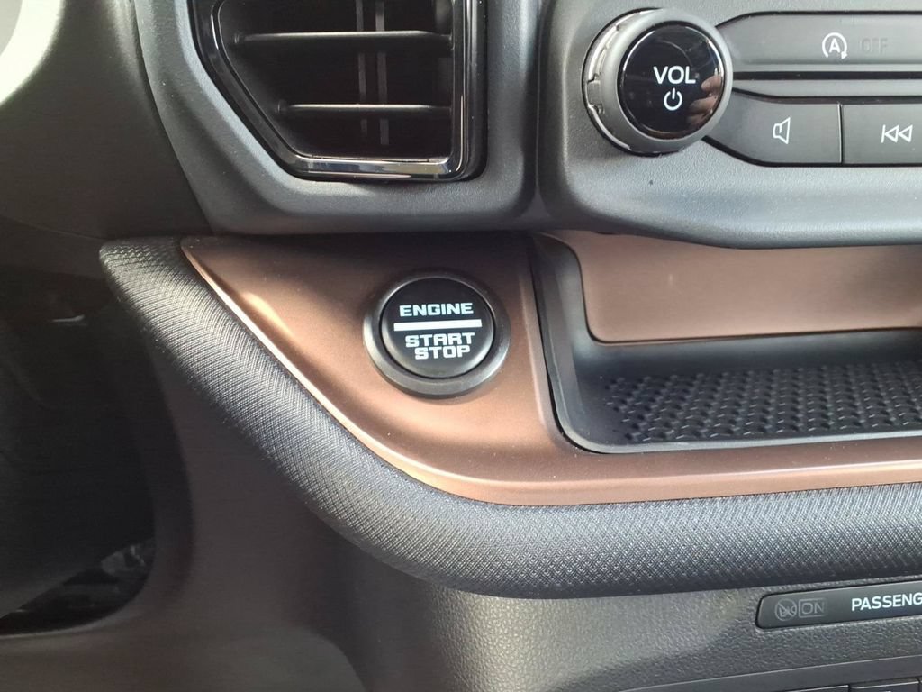 Certified 2023 Ford Bronco Sport Outer Banks AWD/4WD image 21