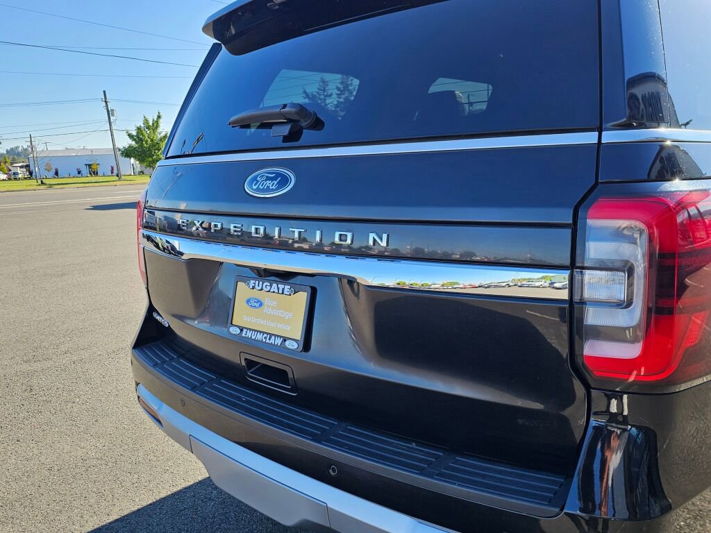 Certified 2024 Ford Expedition Limited AWD/4WD image 7