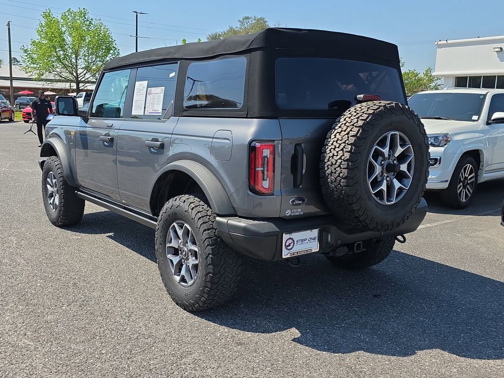 Certified 2022 Ford Bronco Badlands image 3