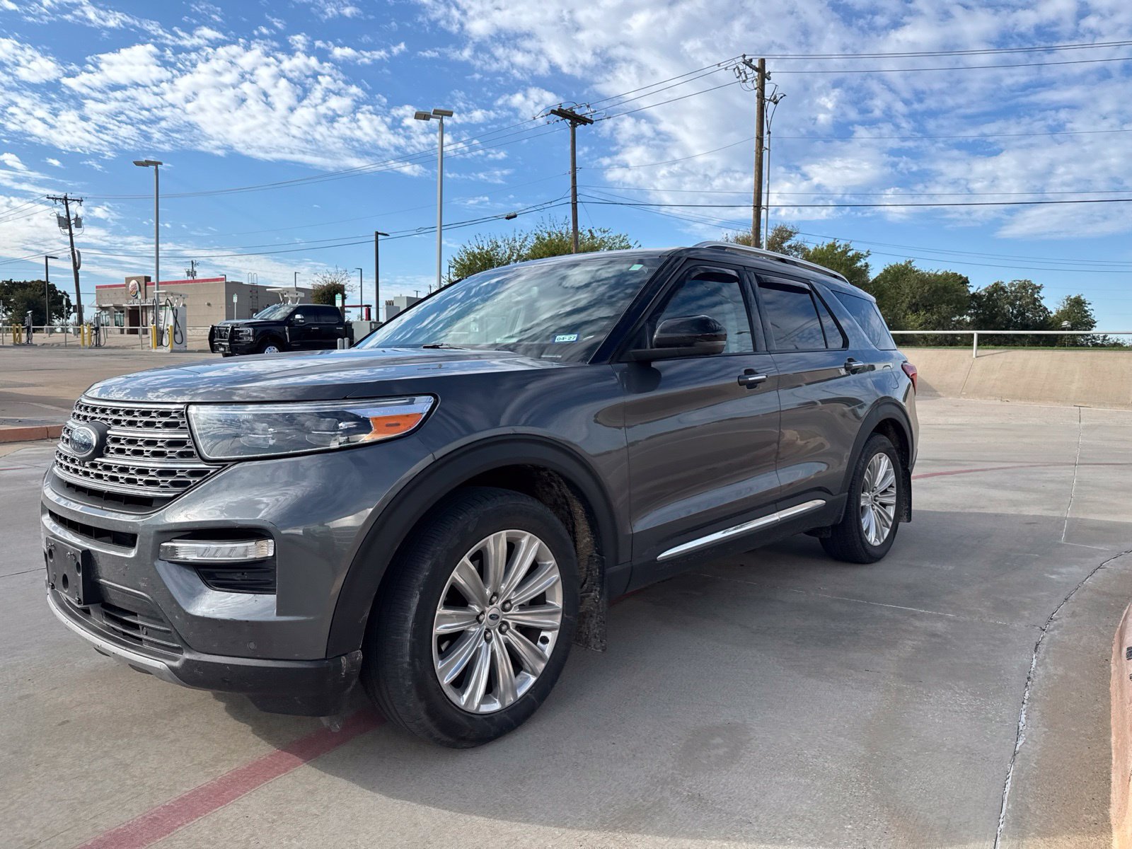 Certified 2023 Ford Explorer Limited w/ Limited Technology Package RWD image 7