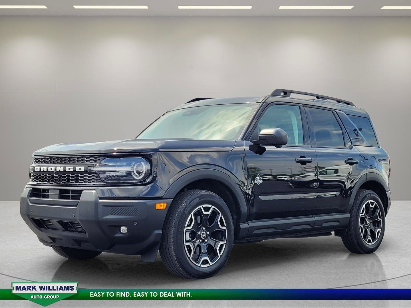 Certified 2025 Ford Bronco Sport Outer Banks w/ Outer Banks Tech Package+ AWD/4WD image 8